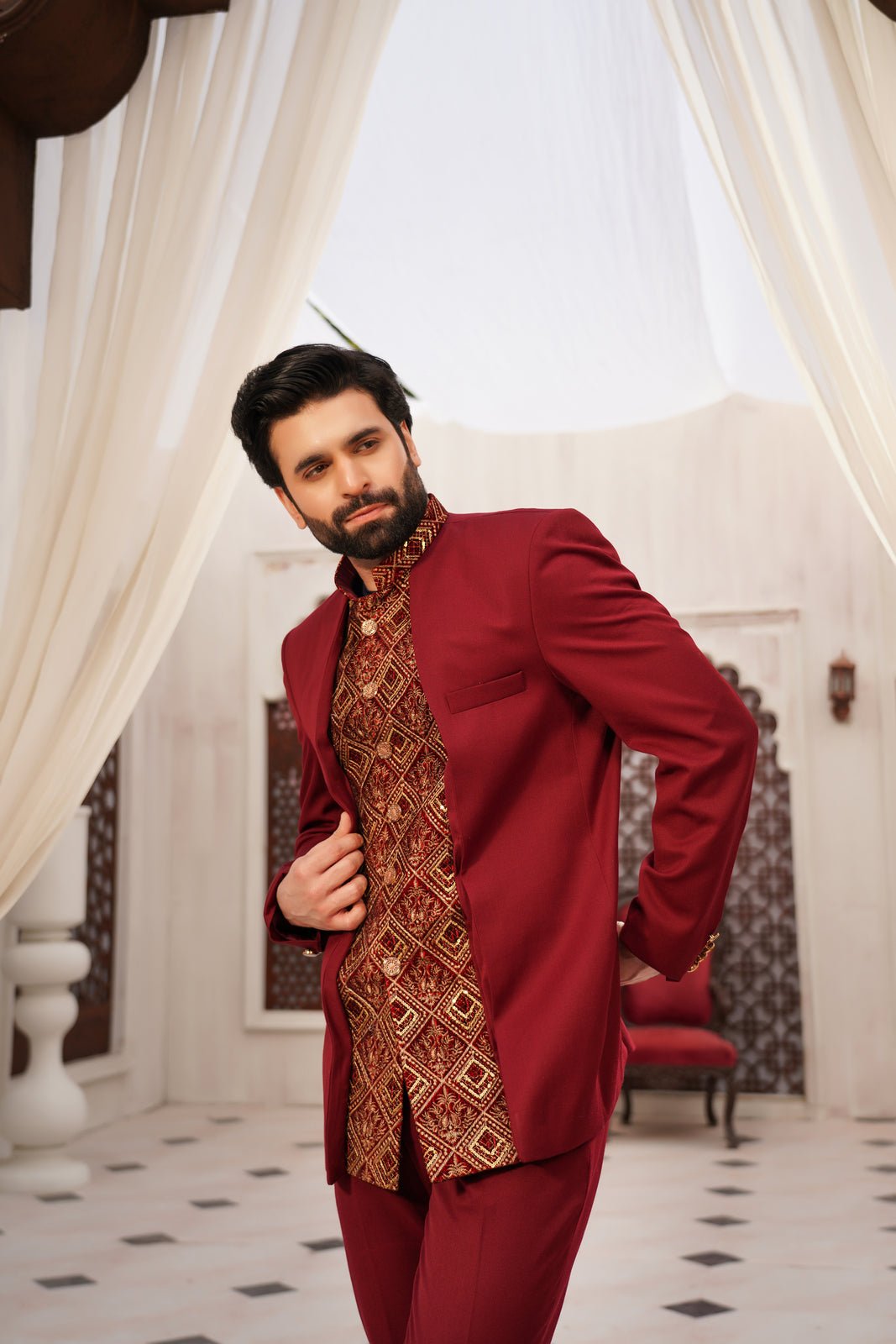 Two-Piece Men’s Eastern Suit