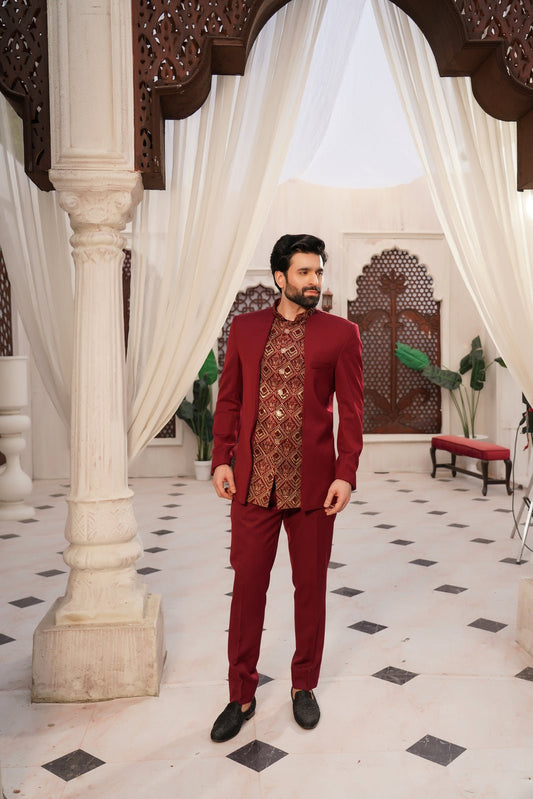 Two-Piece Men’s Eastern Suit