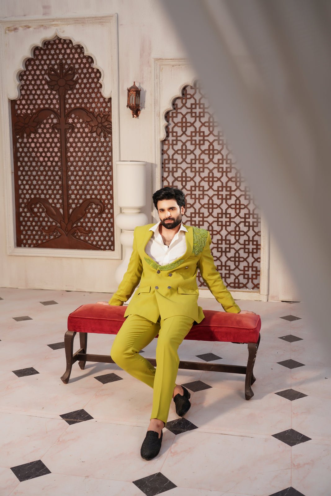 Men’s Double-Breasted Suit