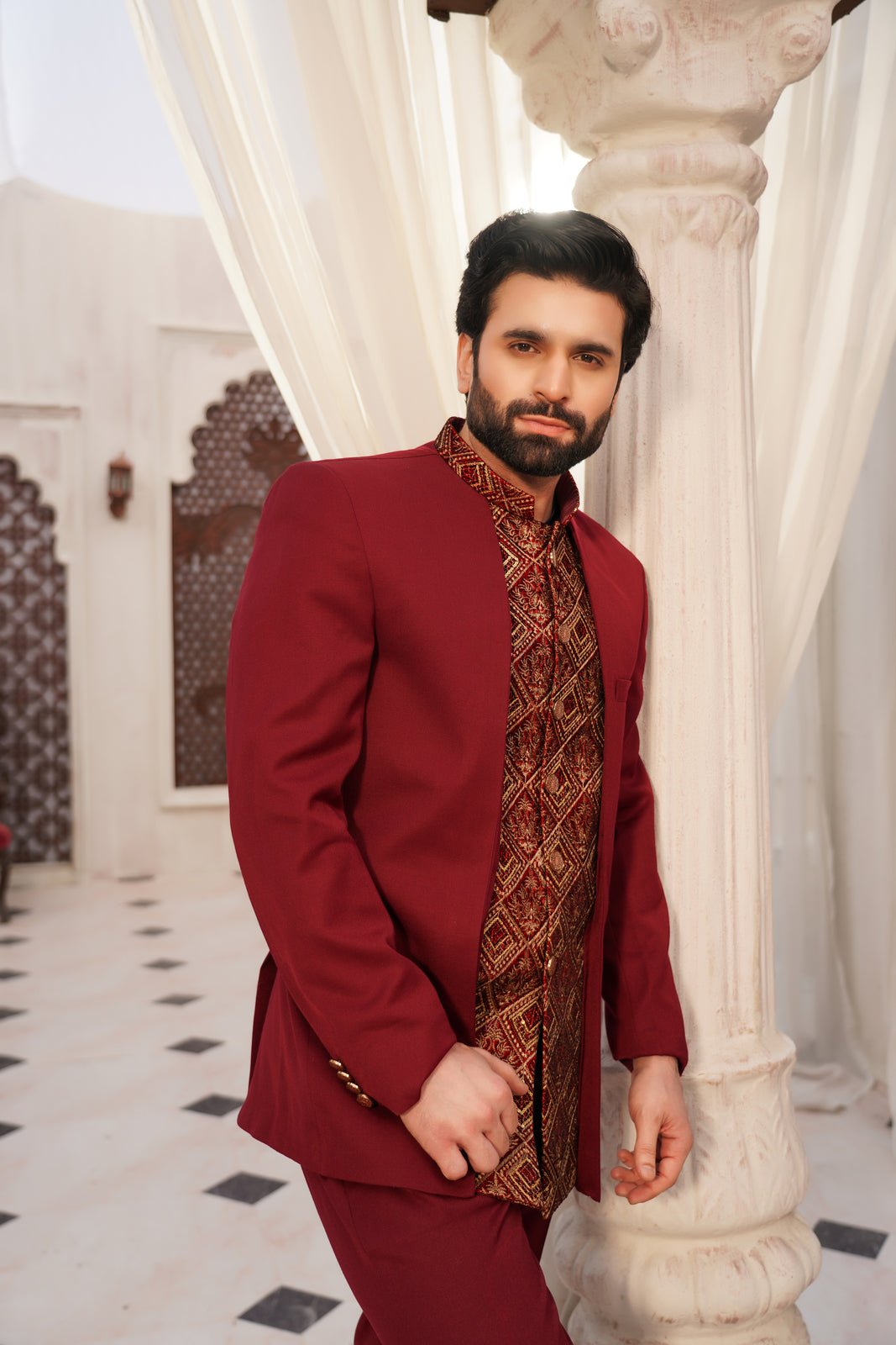 Two-Piece Men’s Eastern Suit